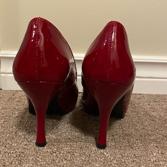 Moda High Heels, 15$, size 8 1/2 - Picture 3 of 3